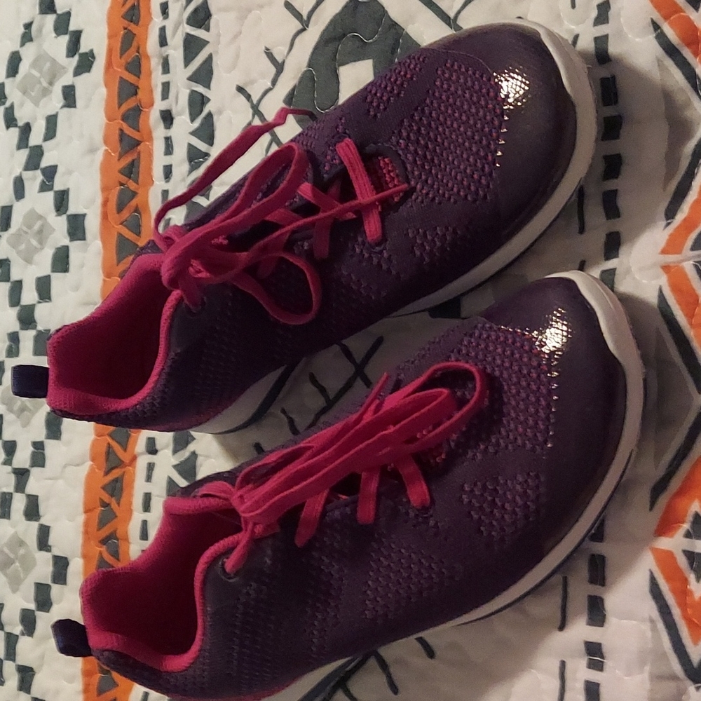 🌼 3 for $10 EUC L.L.Bean Kids Sneakers G6